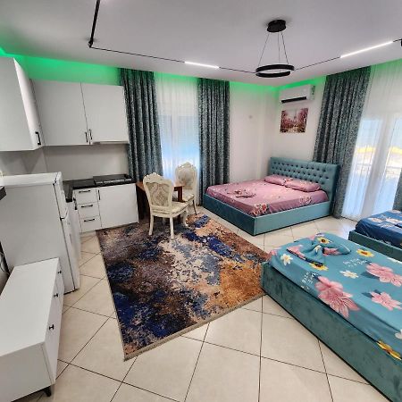Tirana Class House 외부 사진