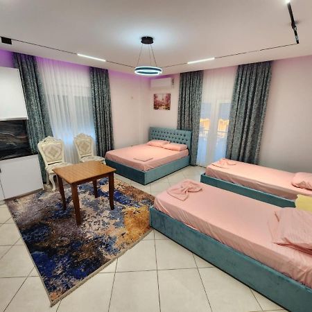 Tirana Class House 외부 사진
